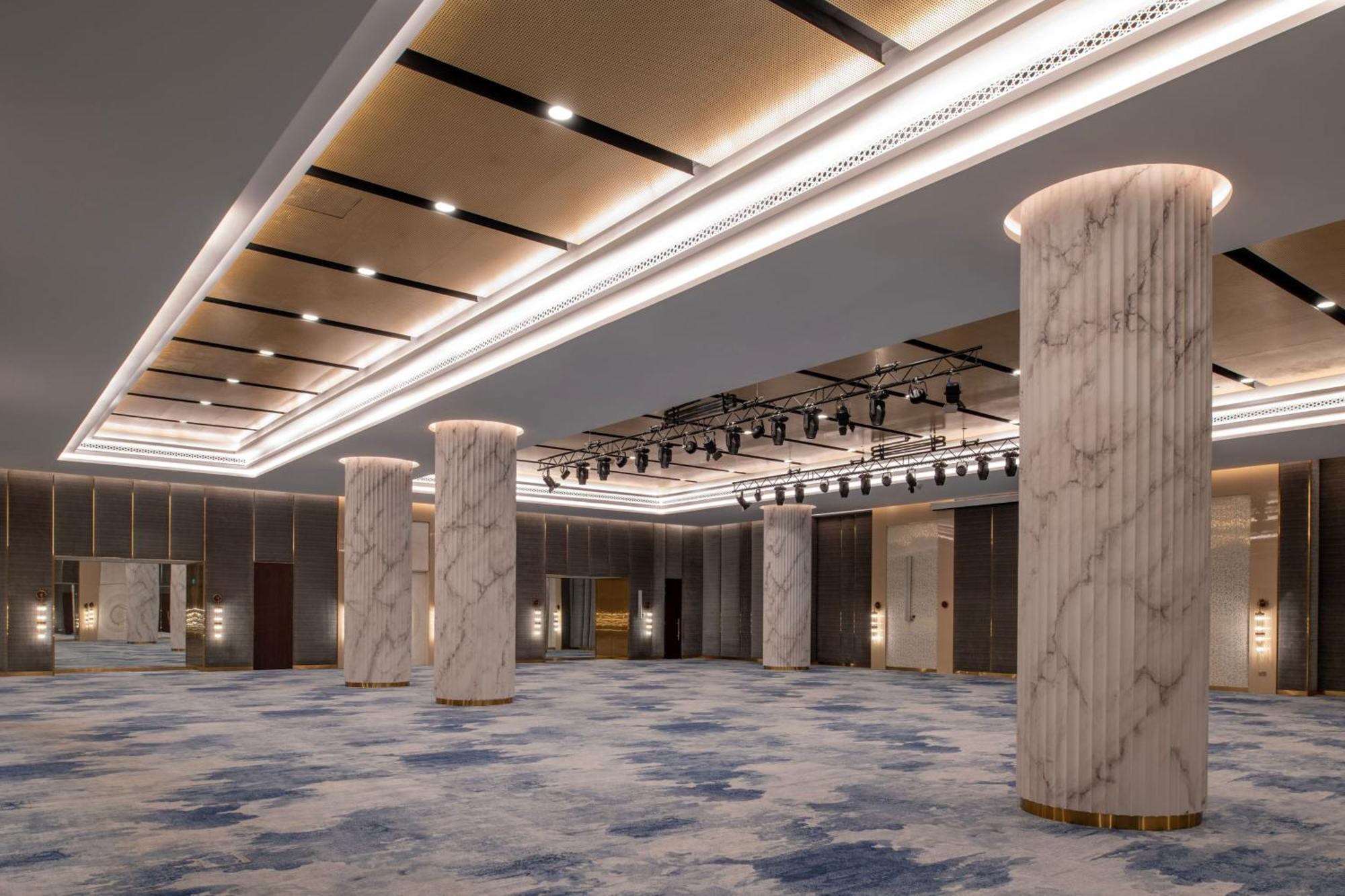 The St. Regis Marsa Arabia Island, The Pearl Qatar Hotel Doha Exterior photo