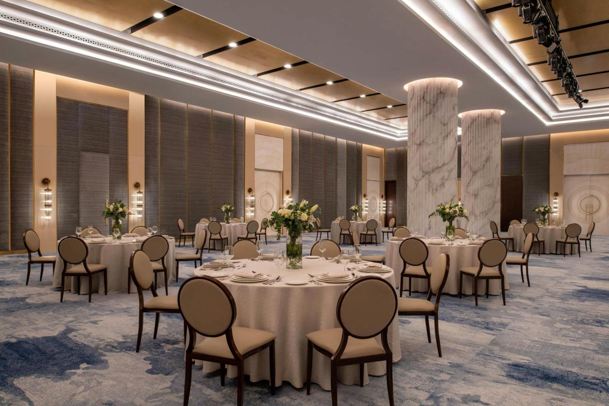 The St. Regis Marsa Arabia Island, The Pearl Qatar Hotel Doha Exterior photo